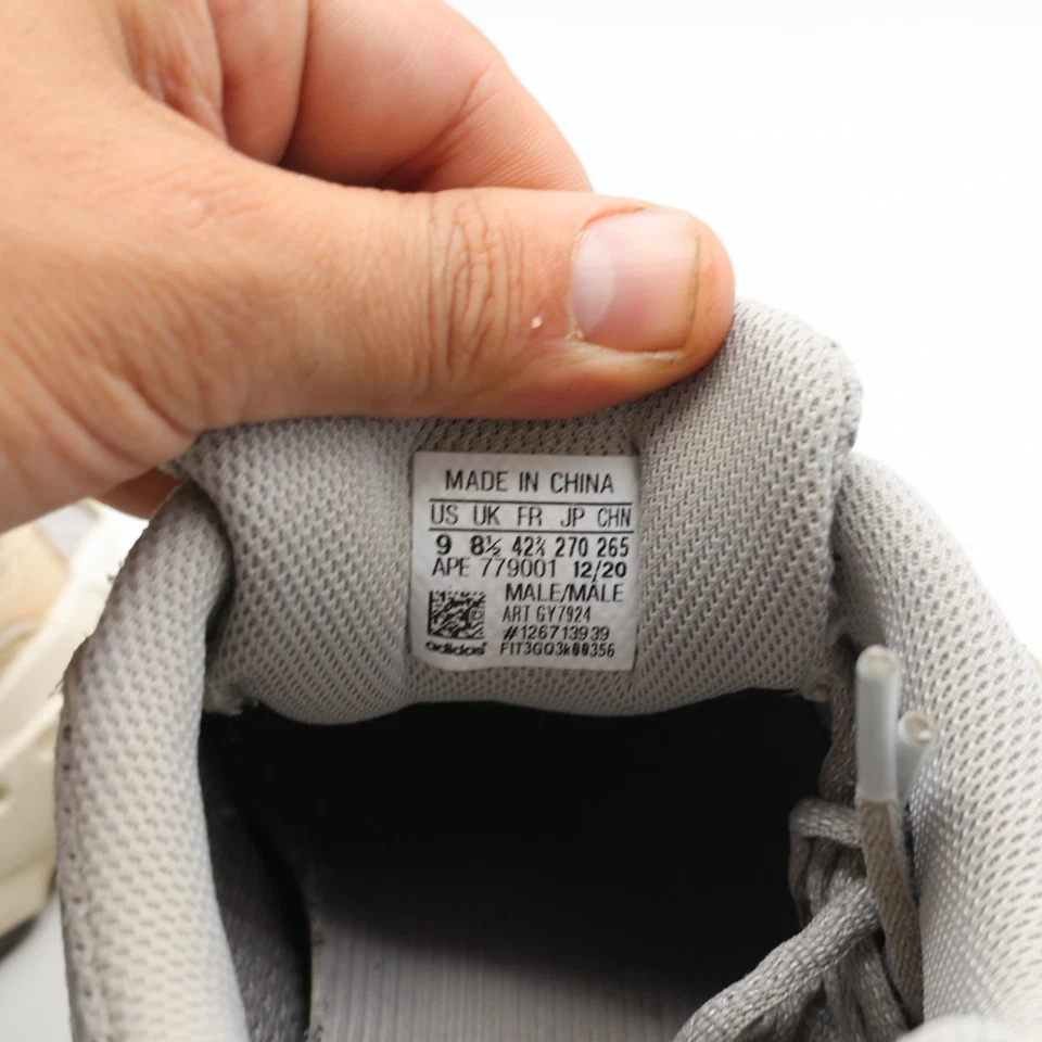 Tenis deportivos informales Adidas Yeezy Boost 700 V2 crema para hombre talla 9 de EE. UU. Foto 3 de 4