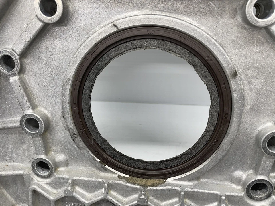 ♻️ 2011-2014 Genuine GM LML 6.6L Duramax Transmission Adapter Plate - Image 4 of 4