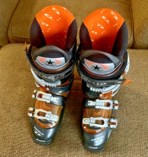 DALBELLO SPORTS Men's USA- 8.5 Orange Black Ski Boots 26.5 TruFit 