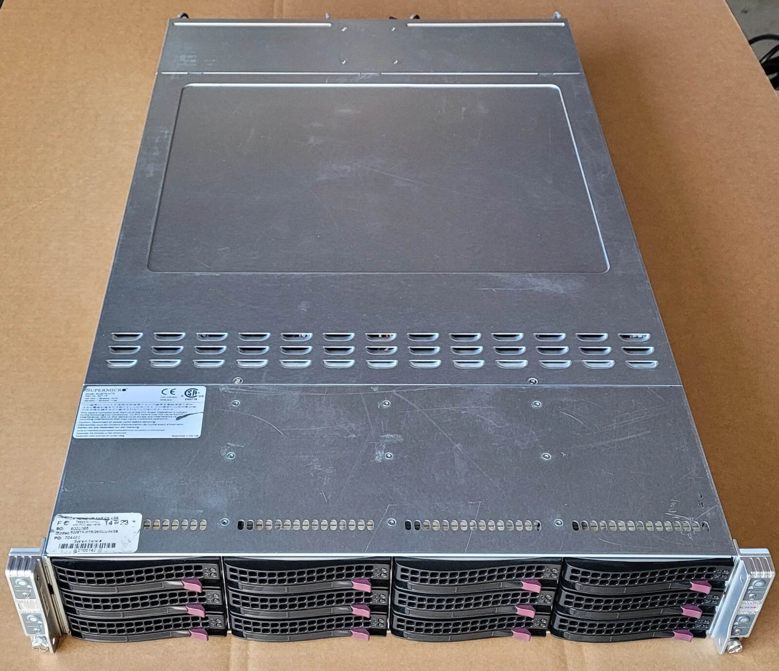 6028TR-HTR SuperMicro Server 2U 4-Node w/4 X10DRT-H,8 E5-2630V3,12 3.5-Bay,Rails