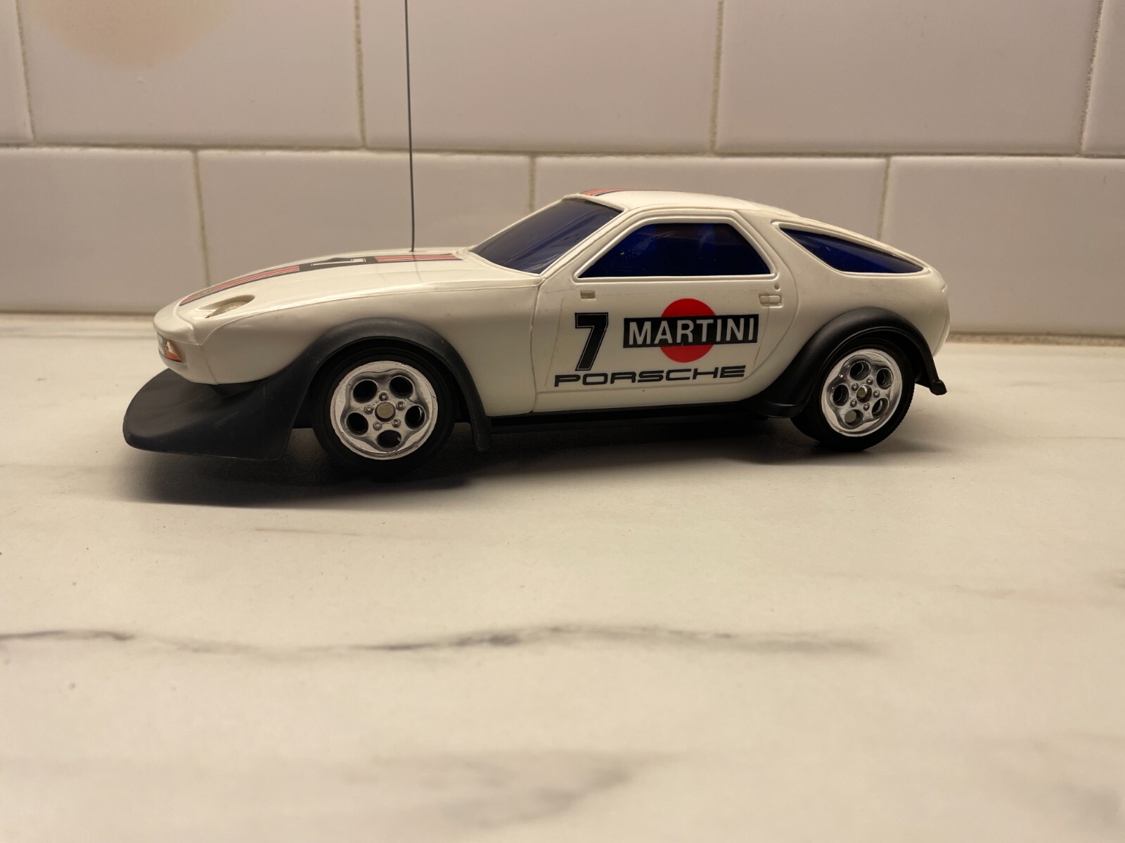 Picture 5 of 19