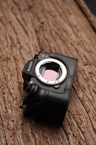Custodia mezza fotocamera in vera pelle per Sony A7R III Mark III M3 Sony A9 - Foto 32 di 32