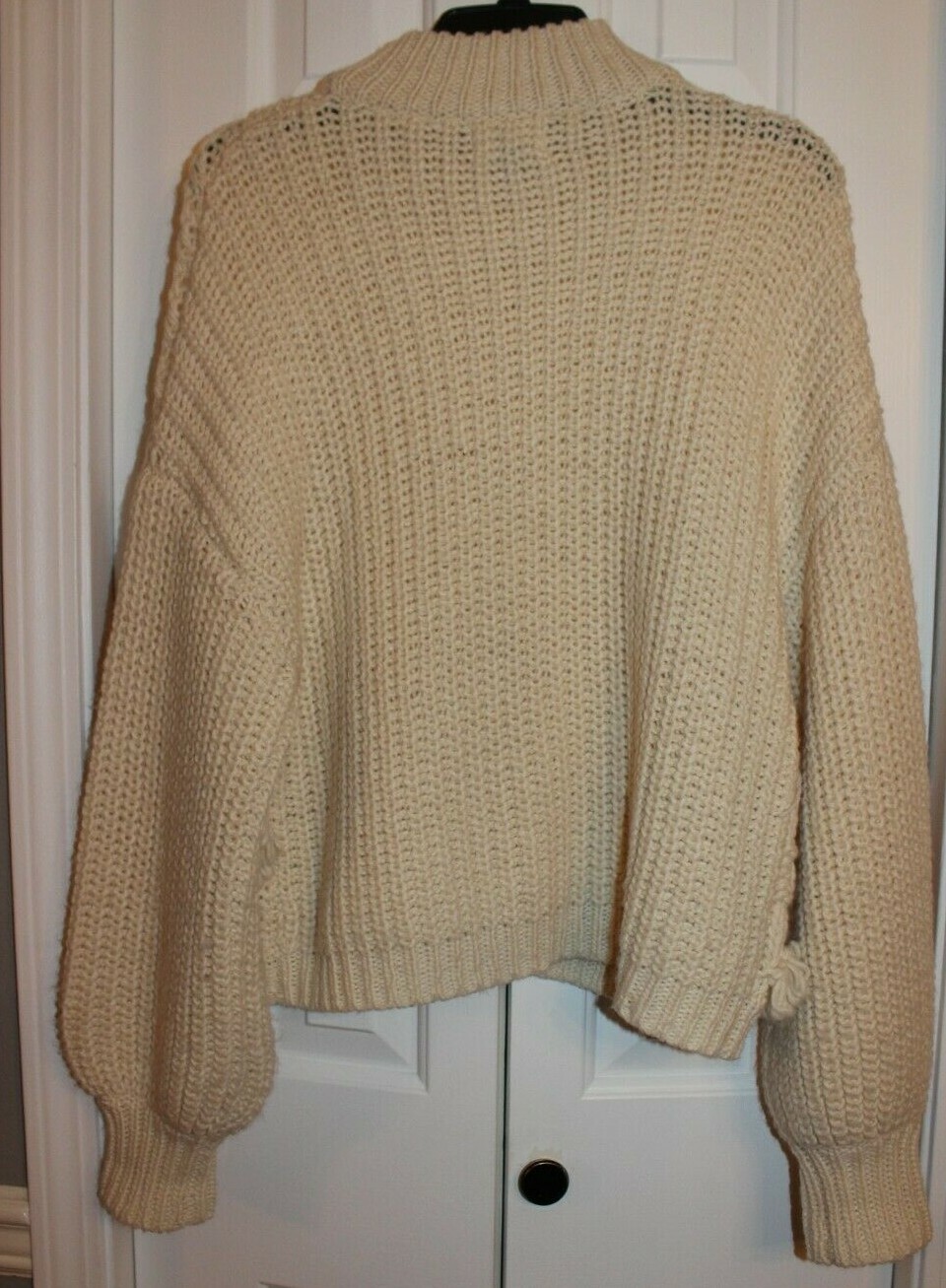 Universal Thread Women's Textured Loop Fringe Bal… - image 2