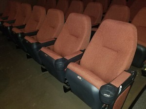 AUDITORIUM THEATER SEATS 154 Rocker Type Movie Theatre Chairs used Greystones