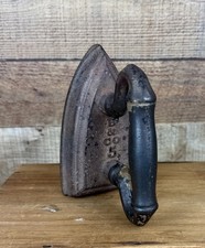 Antique Cast Iron Sad Iron B & CO #5