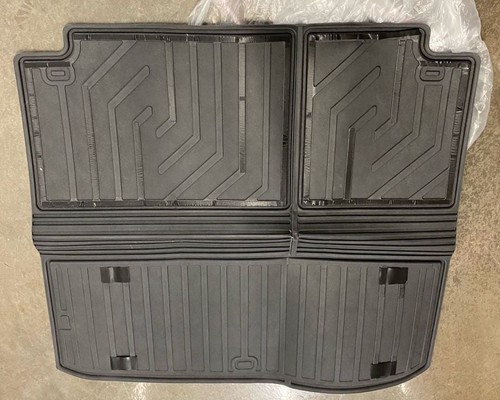 OEM All-Weather Rubber Rear Floor Mat for Toyota Highlander
