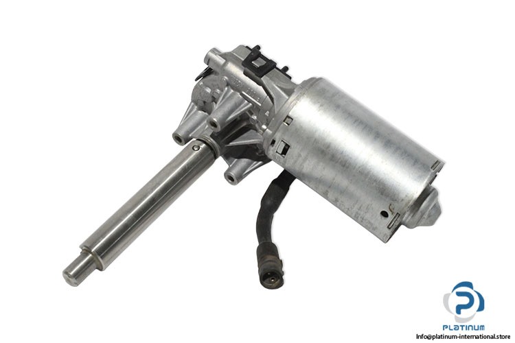 BOSCH F 006 B20 106 DC GEAR MOTOR_Gear ratio 79_47 rpm_9.8 W