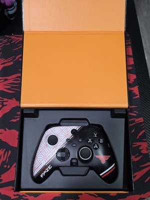 SCUF Instinct Pro Xbox Controller SG504-01 Atlanta FaZe Edition w/ Paddles RARE