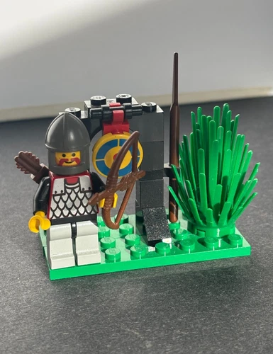 LEGO Castle King's Archer (1624) with instructions, used vintage toy
