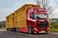 TEKNO 83068 Scania 1/50 Truck Flatbed Trailer Hay Loading Closed Son