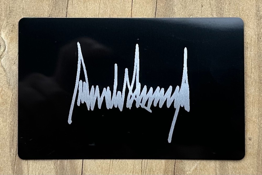 Donald Trump Laser Engraved Nameplate US PRESIDENT! Reprint Autograph