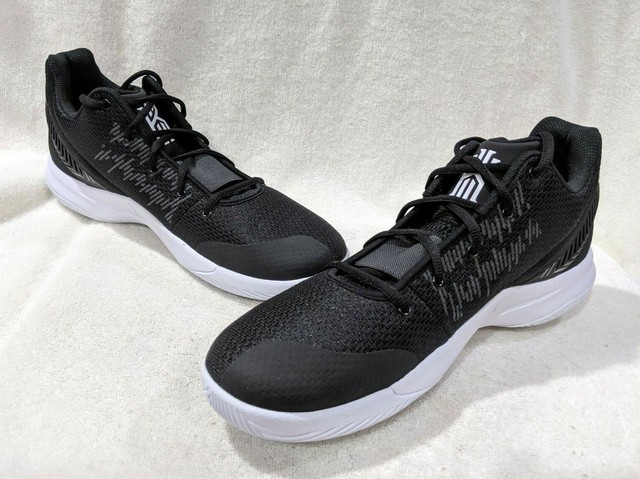 kyrie flytrap ii black white