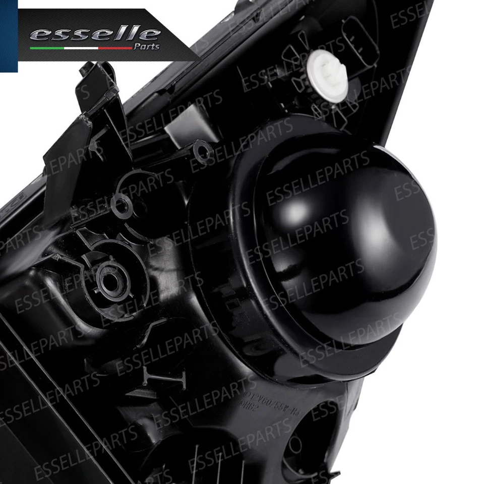 COPPIA TAPPO COPRIFARO CUFFIA IN GOMMA RENAULT CLIO MK3 III ANABBAGLIANTI LED - Immagine 3 di 4