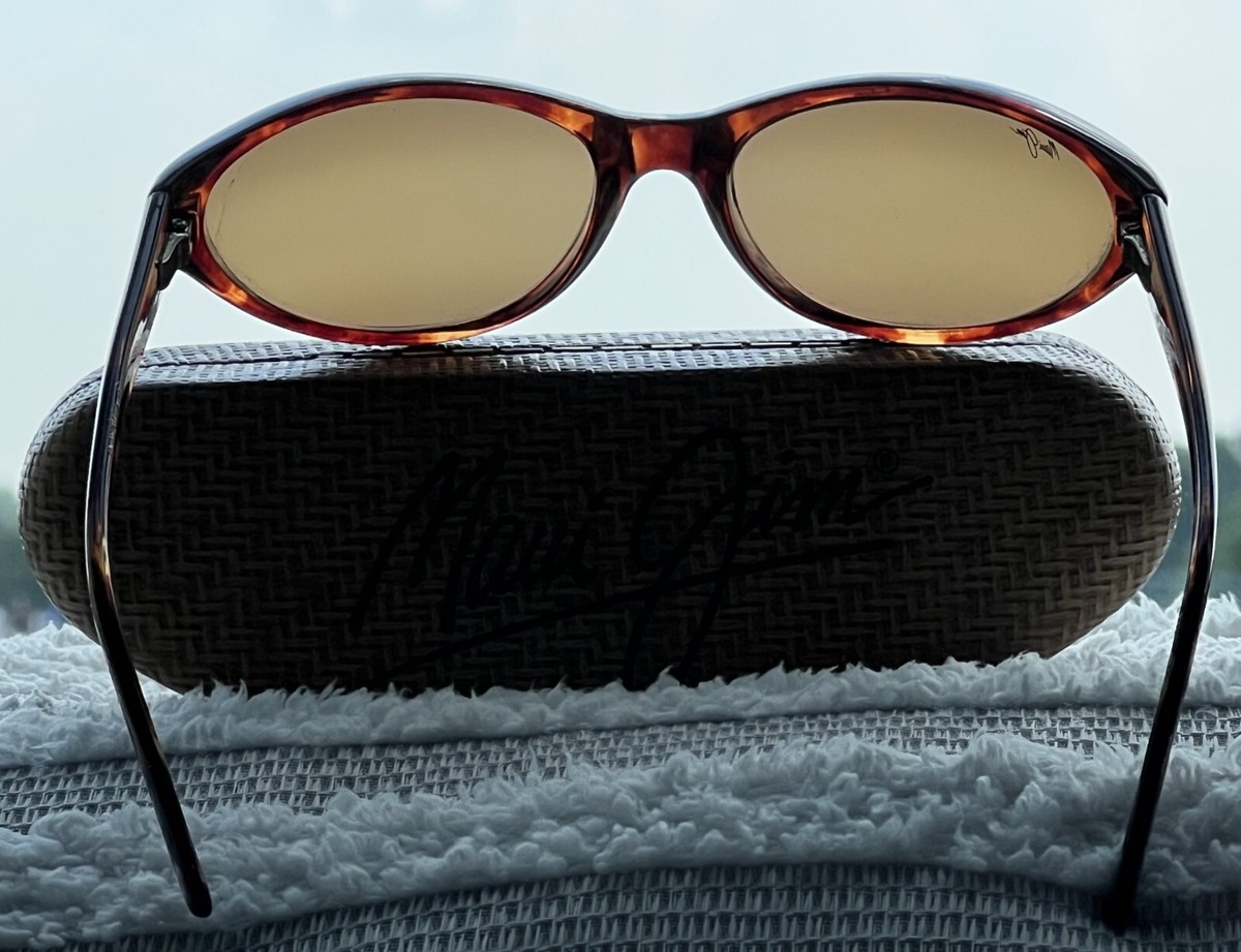 Maui Jim Sunglasses Catamaran Model MJ-137-02 Vintage Maui Jim 137 Catamaran main image 4