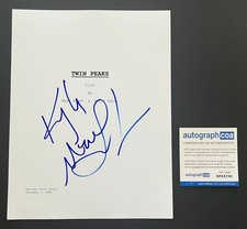 KYLE MACLACHLAN SIGNED TWIN PEAKS 84 PAGE PILOT SCRIPT w/PROOF & AUTOGRAPH COA