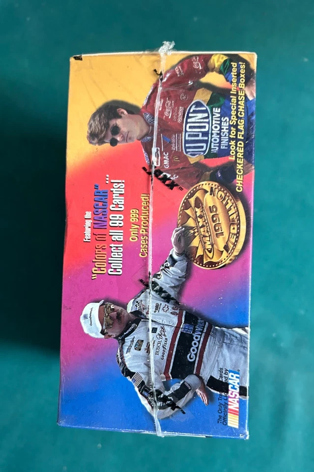 1995 MAXX MEDALLION FACTORY SEALED WAX BOX NASCAR RACING CARDS - Image 2 of 4