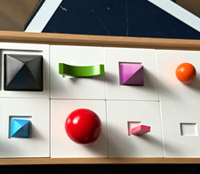 Montessori Outlet 3D Wooden Grammar Symbols Set of 10 w/ Tray, Multicolor