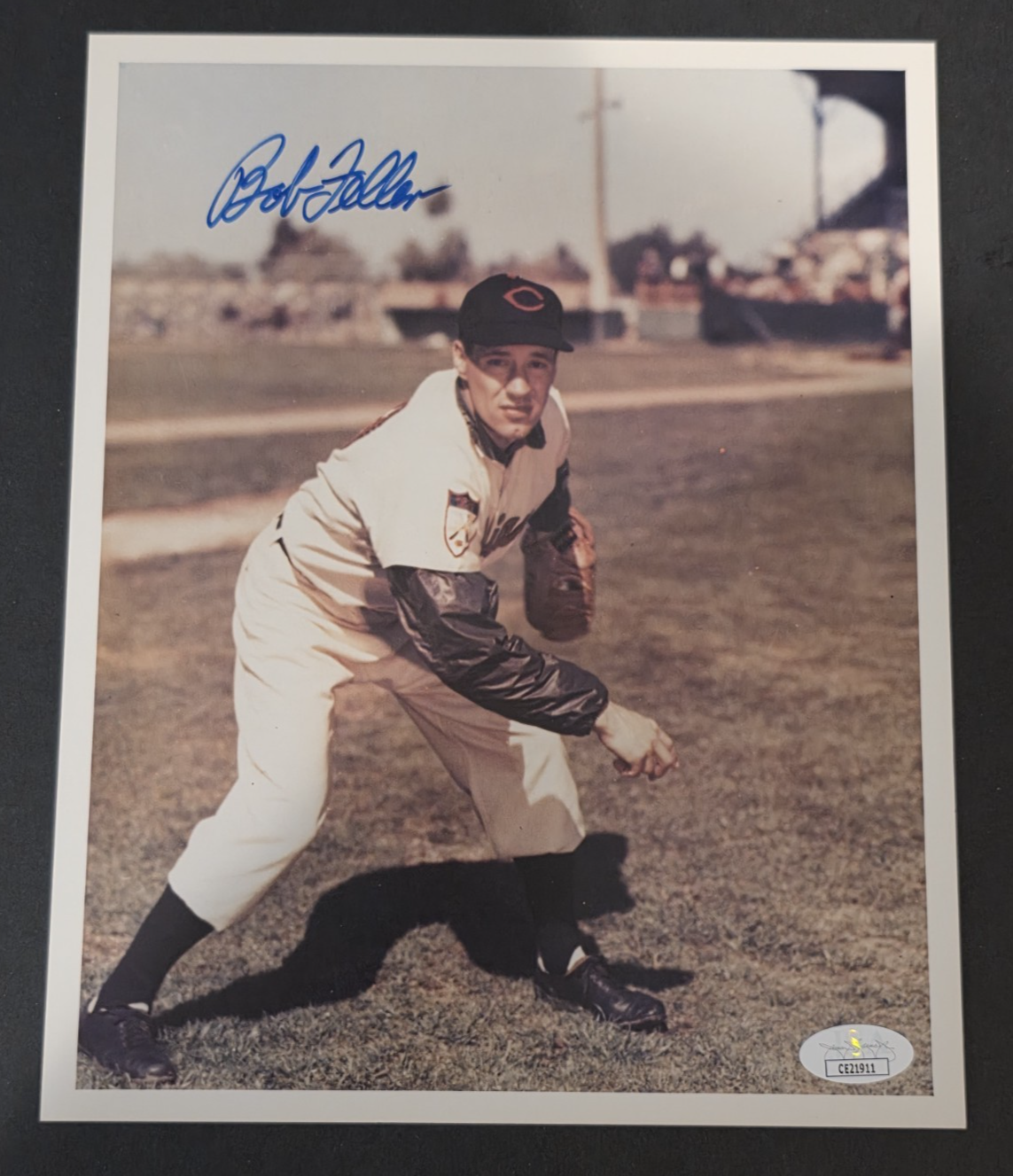 Bob Feller Autographed Signed 8x10 Photo-HALL OF FAME-CLEVELAND INDIANS-JSA 