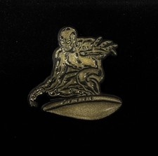 Marvel Silver surfer Themed belt buckle featu...