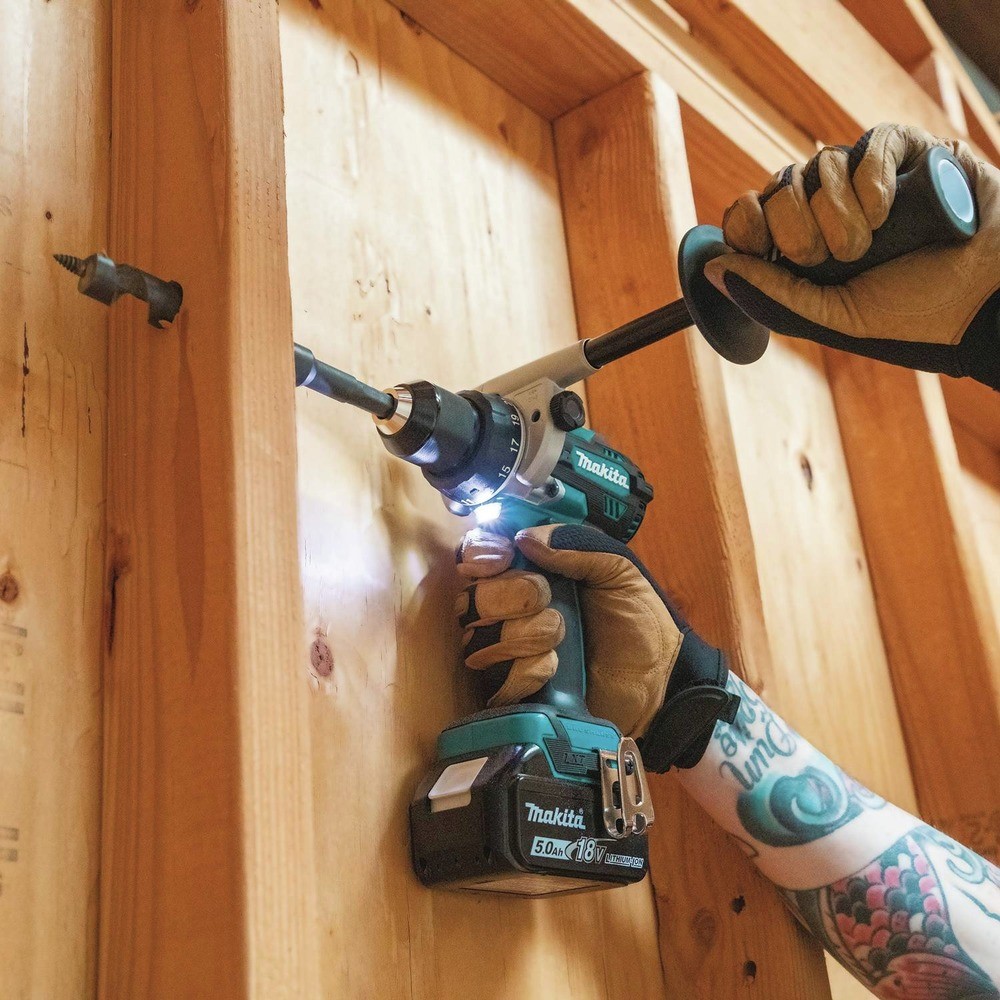Makita XT288T-R 18V LXT Hammer Drill & Impact Driver 5 Ah Certified Refurbished
