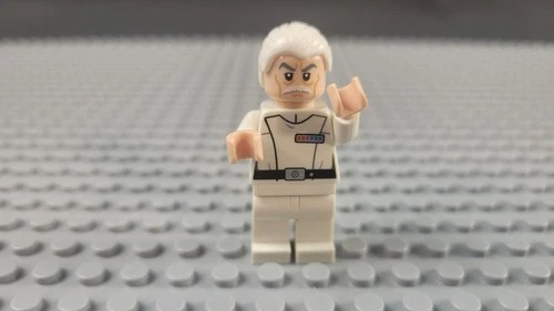 Lego Star Wars sw0633 Admiral Wullf Yularen - White Uniform (Ships Saturday)