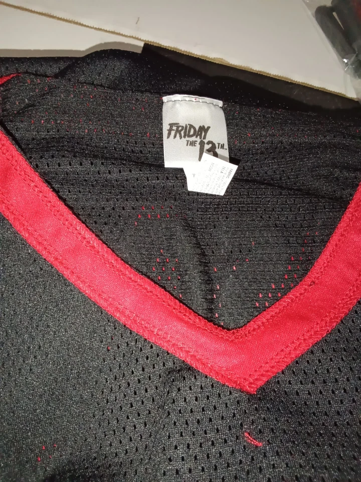 2 件装 Friday the 13th Jason Voorhees 曲棍球球衣面具万圣节服装 S/M 男式 — 第 4/4 张图片