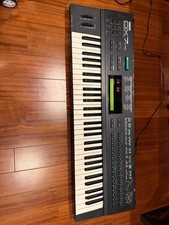 YAMAHA DX7 II-FD Keyboard Synthesizer Used