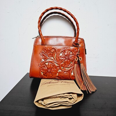 Borsa Patricia Nash Bruna In Pelle Lavorata - Cognac - Satchel Media Con Tracolla - Nuova Con Etichette