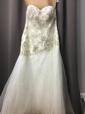 Casablanca Wedding Dress 20 Ivory Strapless floor length beading no bustle