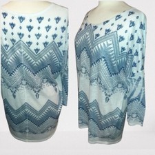 Charming Charlie Geo Print Tunic Trubal Pattern L/LARGE Blue White hi Lo 3/4 Sl