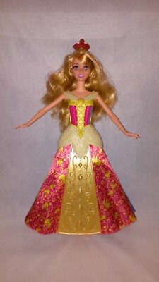 open lace back dress Amazon.com: MyheroCos Adult Princess Aurora Cosplay Dress Women's Aurora  Color Changing Ball Gown Dress-XS : Clothing, Shoes & Jewelry main image 0