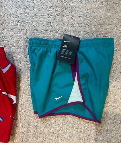 Girls Nike & Adidas & Under Armour capris and shorts New Size M Lot of 5 - Picture 8 of 8