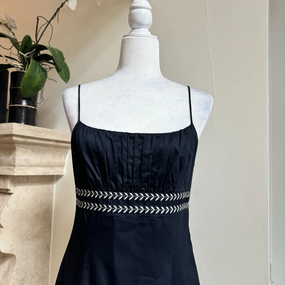 Ann Taylor Negro Algodón Sin Mangas Ajuste Acampanado Midi Mujer Talla 6 Floral Bordado Foto 4 de 4