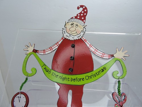 Elf holding banner was the night before christmas metal with magnet on back - Picture 2 of 4