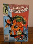 Amazing Spider-Man #257 - NEWSSTAND - Key Comic - 1st App Ned Leeds 2nd App Puma