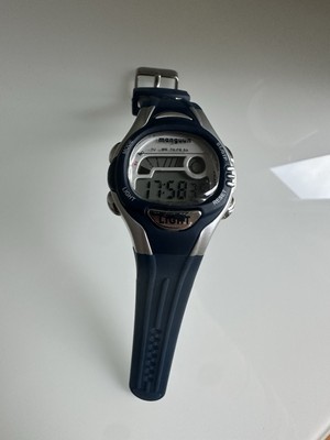 Kinderuhr von Manguun