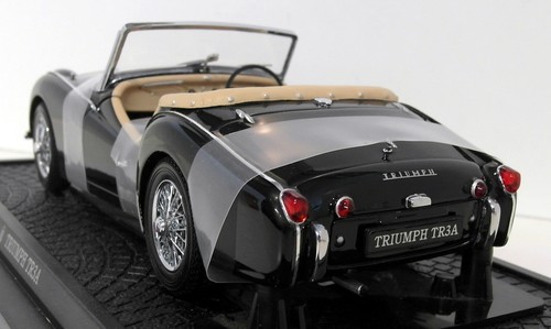 Kyosho escala 1/18 - 7025BK Triumph TR3A negro - Imagen 3 de 6
