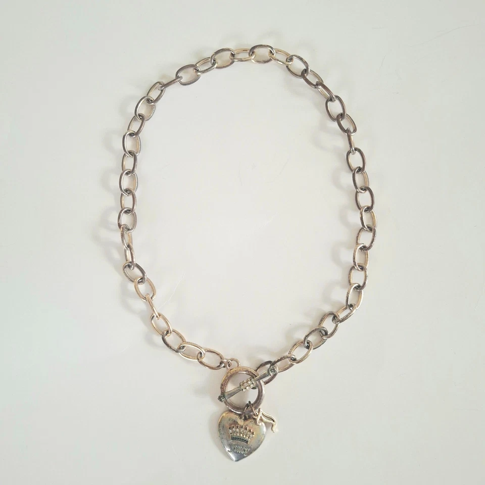 Gargantilla Y2K Juicy Couture Corazón Corona Dije Palanca Cadena Collar Tono Plata De Colección Foto 3 de 4