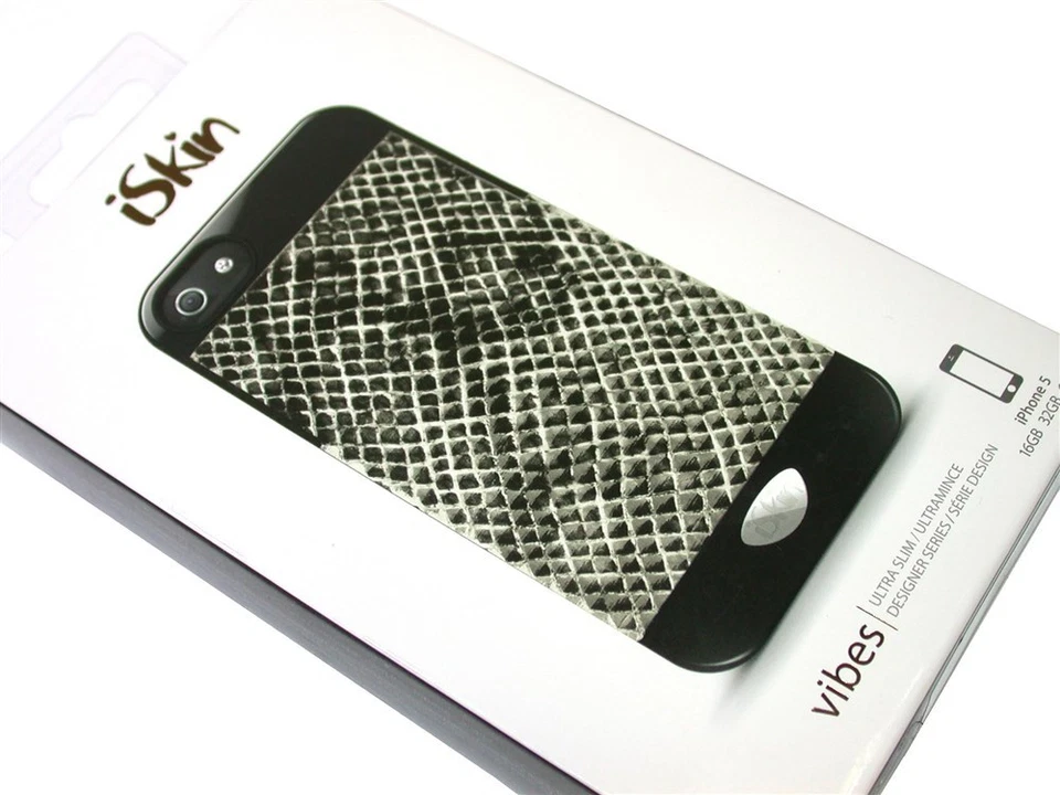 Nueva Funda iSkin VBSNK5-BK1 Vibes para iPhone 5 - Piel de serpiente sintética - ENVÍO GRATUITO Foto 2 de 2