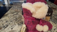 Bearpaw Mary Slippers Pom Berry Youth 1