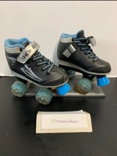Roller Derby Blazer Quad Roller Skates W/ Light Up Wheels Women  s Sz 1
