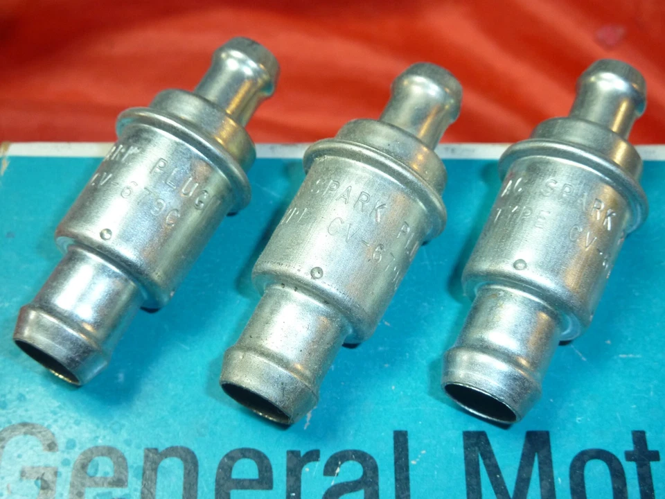 Nuevo de Lote Antiguo Válvula PCV 1967 1969 PONTIAC GTO CHEVY CAMARO CHEVELLE AC CV679C gm Lote de 3 Foto 2 de 2