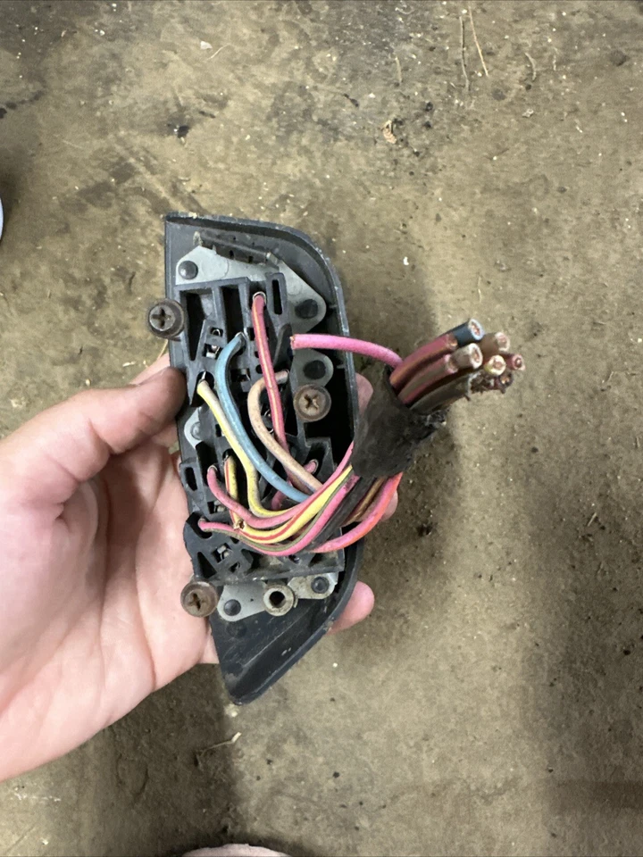 Interruptor de bloqueo y ventana lateral de pasajero F150 1992-1996 F2TB-14A335-BG Foto 2 de 3