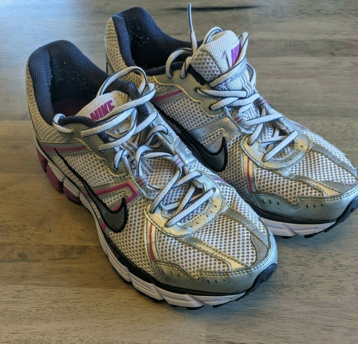 Nike Air Zoom Pegasus 26 Bowerman Gray 