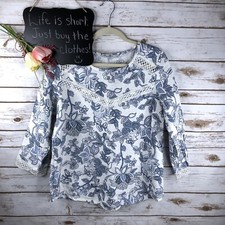 Elena Baldi Top Size M Floral Linen Lace Trim 3/4 Sleeve Italy Blue White 419