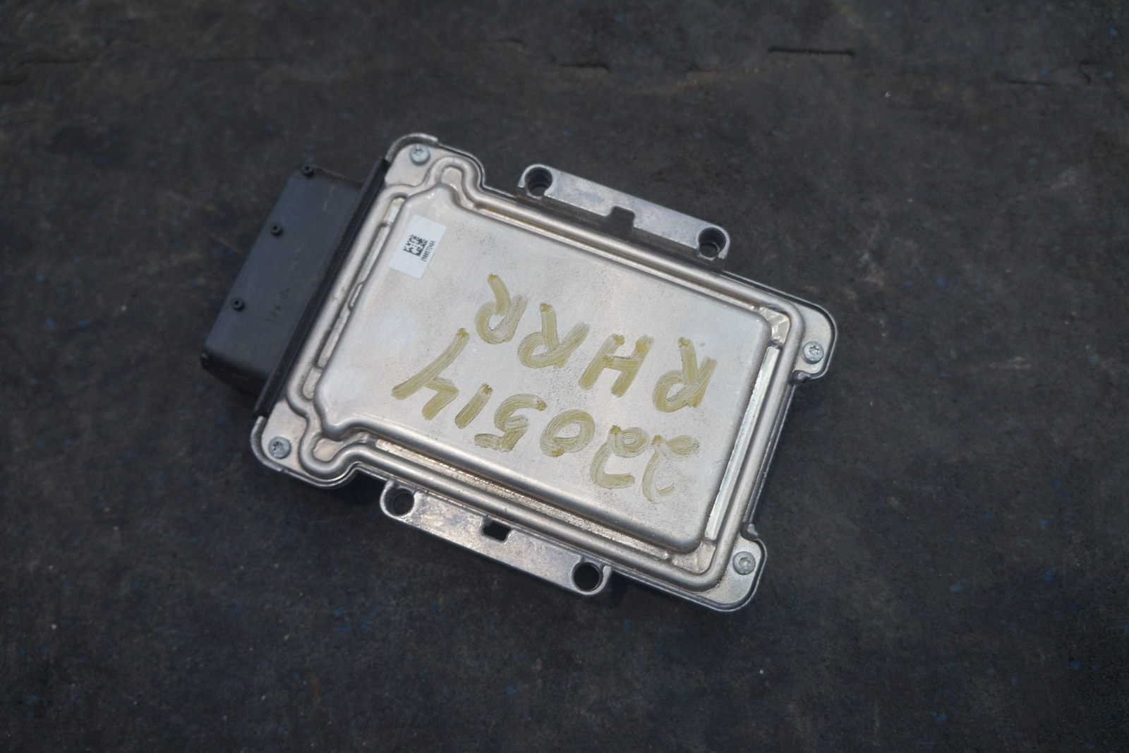 Differential Carrier Control Module KY63-4W026-AA Aston Martin Vantage AM6 2019