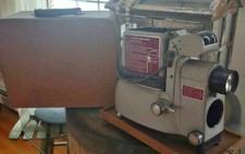 Vintage Bell Howell Specialist 724G 500W Projector Works Original Case NICE