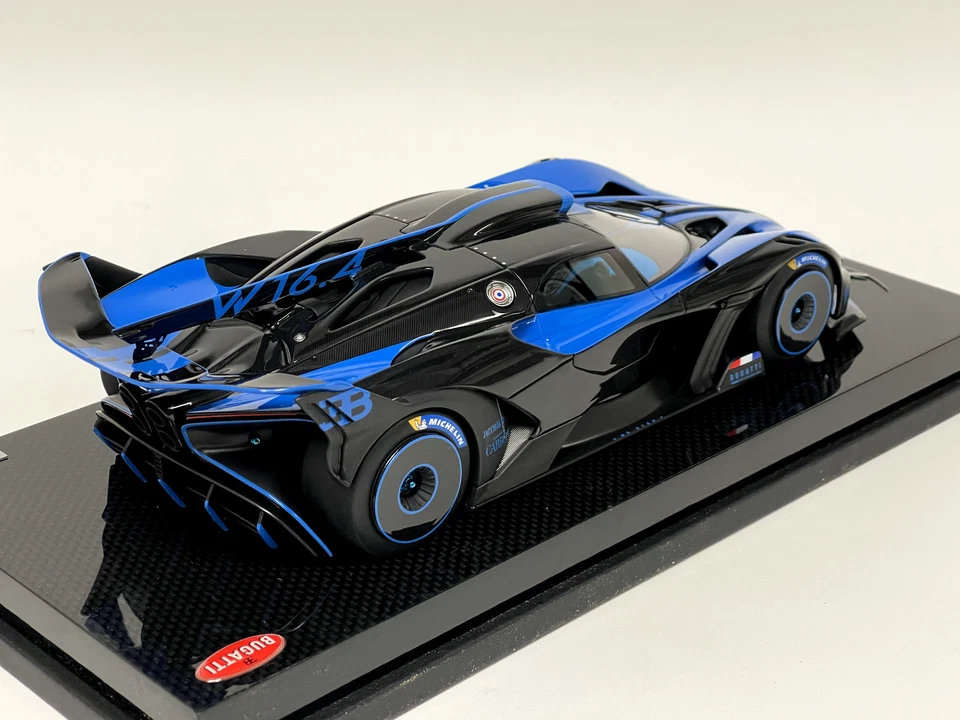 1/18 MR Collection Bugatti Bolide Launch Livery BUG014 Carbon Base IN STOCK NOW - Image 3 of 4