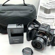 Panasonic LUMIX DMC-G5 Digital Camera with 14-42mm Lens Battery Bag Included