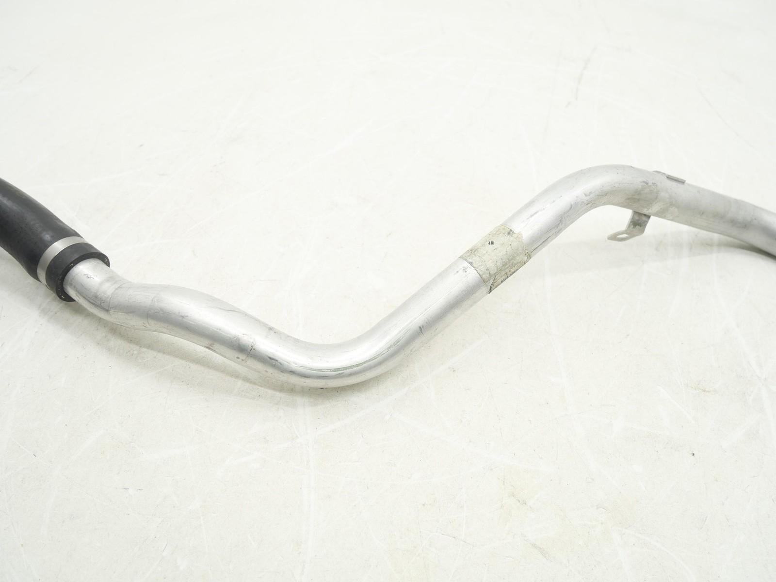Used Engine Oil Feed Line Pipe Tube 2016-2021 McLaren 570S 13F0102CP OEM